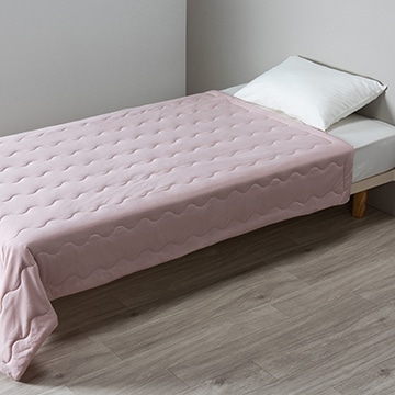 【アウトレット】newmine relax キルトケット　※在庫限りにつき特別価格