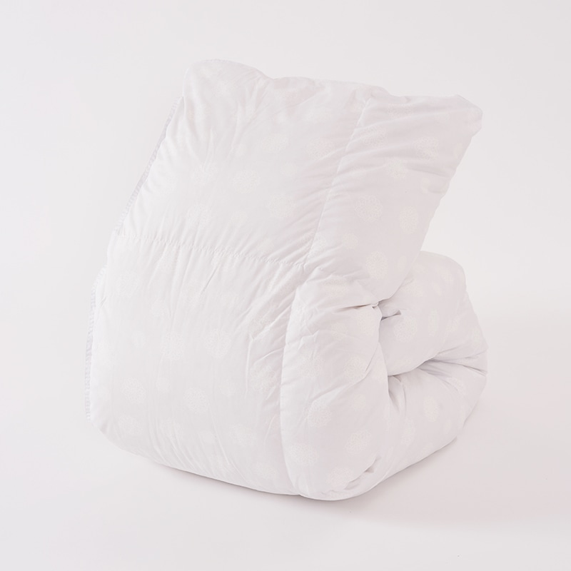 羽毛掛けふとん:寒色系 掛けふとんカバー:ベージュ