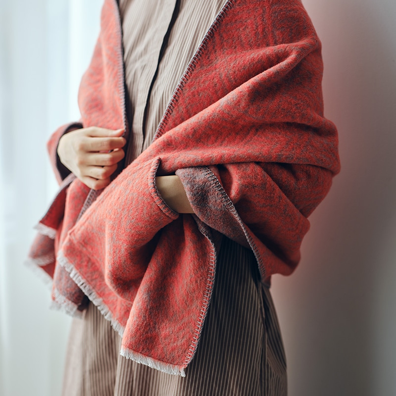 ひざ掛け（ポケット付き 洗えるウール×綿）